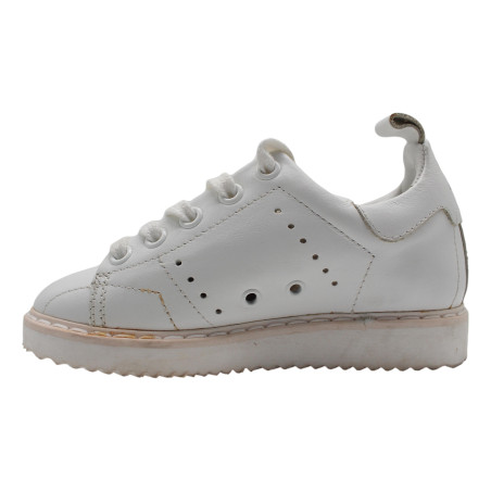 GG SNEAKERS B V - GGB2300001034
