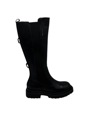   - GAID260000122